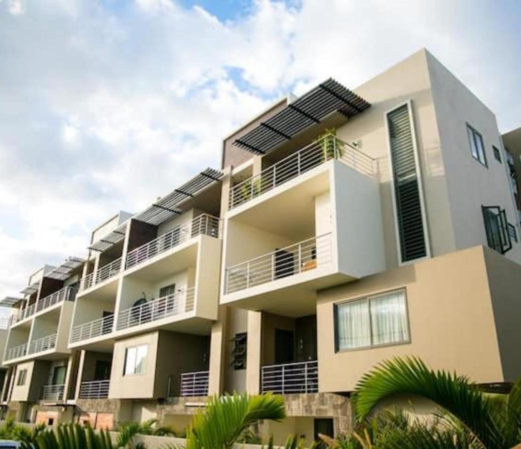 Luxury 2 Bedroom Apartment With Pool - Close To Flic-En-Flac Beach Eksteriør billede
